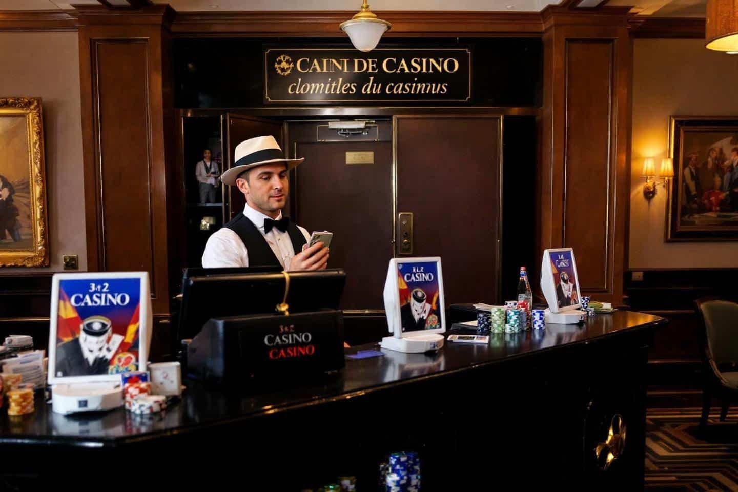 Combien peut-on retirer en espèces dans un casino en France : limites et règles